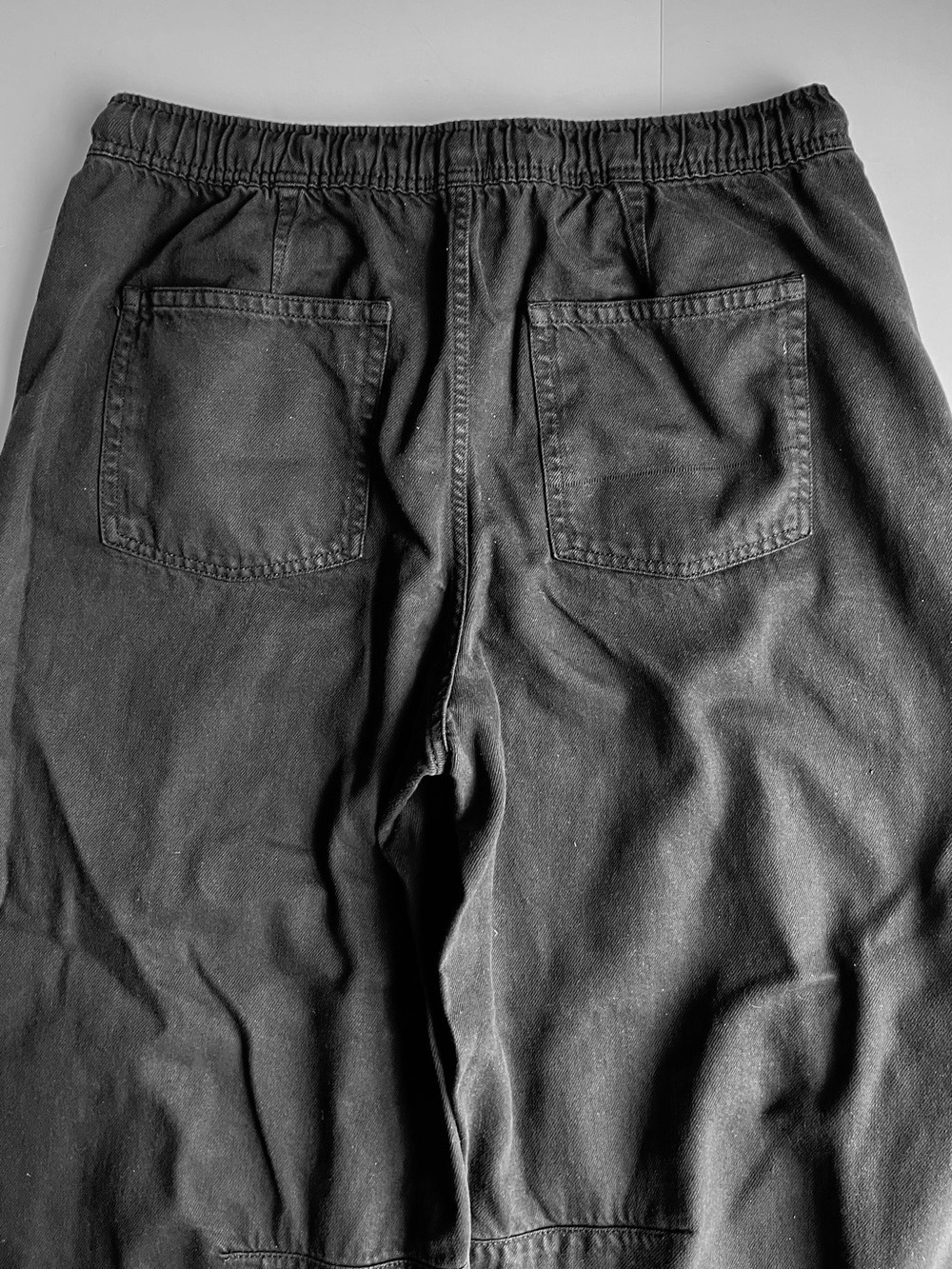 Gap Mid Rise Ultra Soft Easy Horseshoe Jeans - Picture 8 of 10